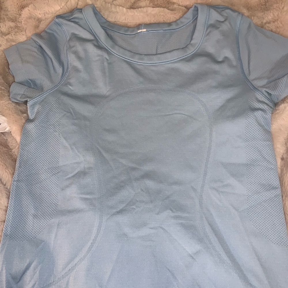 Lulu swiftly relaxed short sleeve
